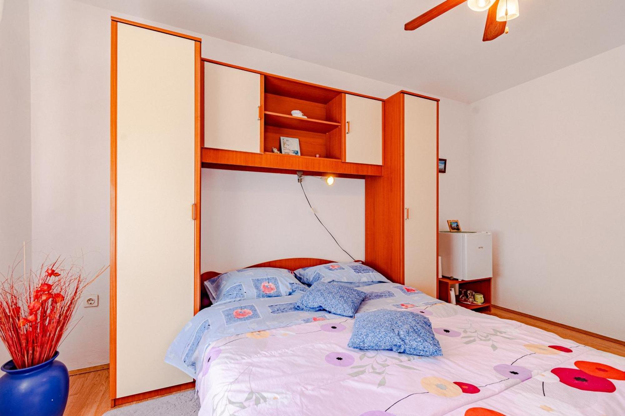 Apartments And Rooms With Parking Space Mali Ston Cameră foto